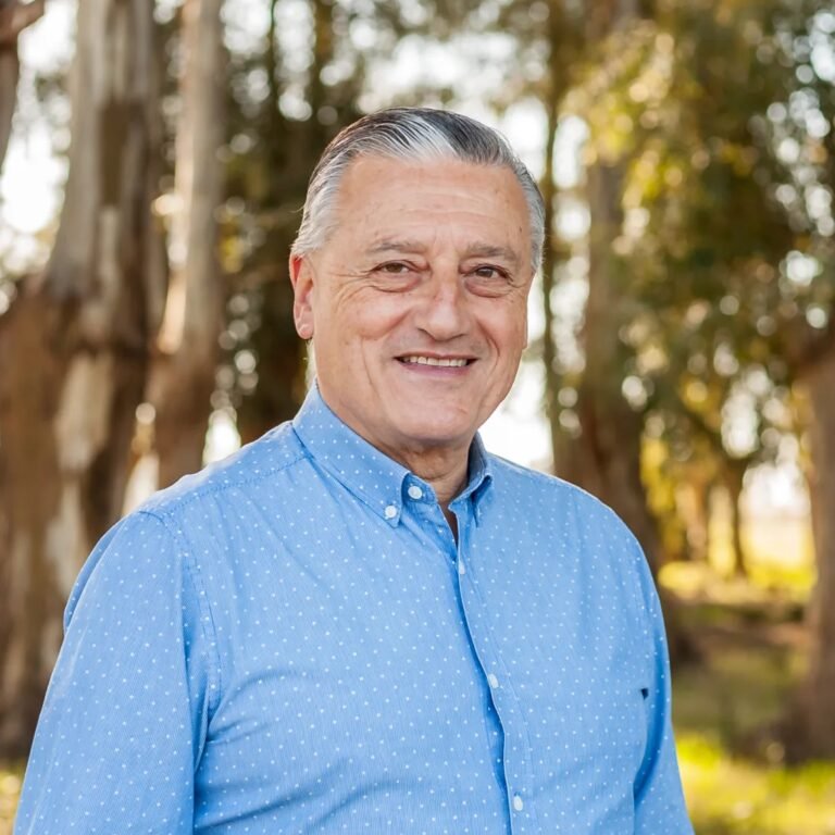 Alberto césar Gelené Intendente